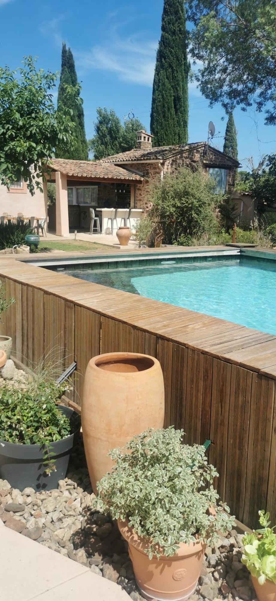 Studio De Charme En Provence, Piscine Et Jacuzzi Partages Le Luc Exterior photo